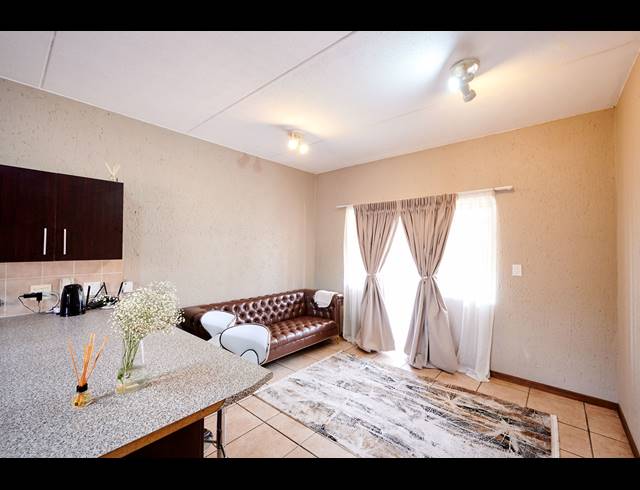 1 BEDROOM APARTMENT SOLD IN PAULSHOF